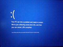 电脑蓝屏提示your pc ran into a problem and needs的处理方法